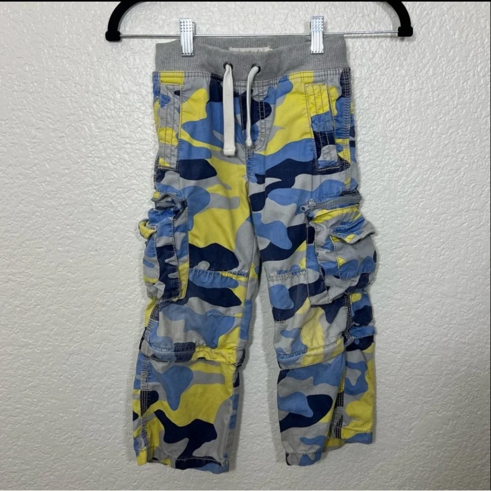 Mini Boden Blue Yellow Camouflage Zip Off Convertible Pants Size 5